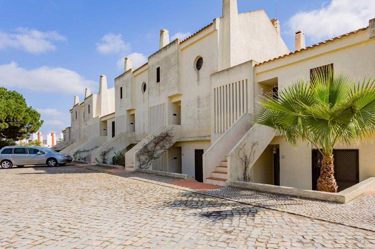 Gorgeous 2Bdr Apartment W/Patio & Pool By Lovelystay Vilamoura Extérieur photo